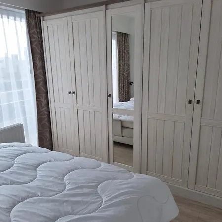 Apartment Residentie Isis *